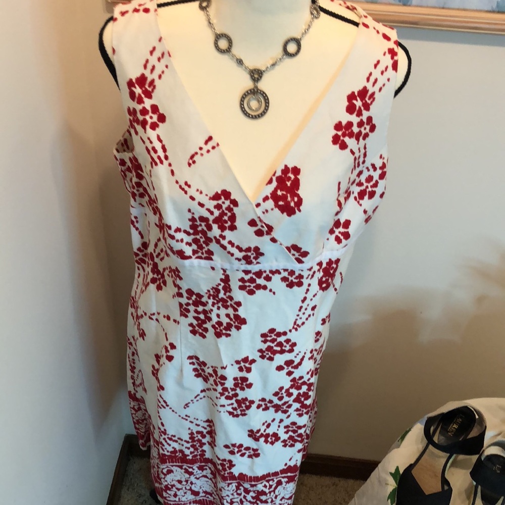 dBy Ltd cute cotton summer dress red and white.  Zip back size 14.